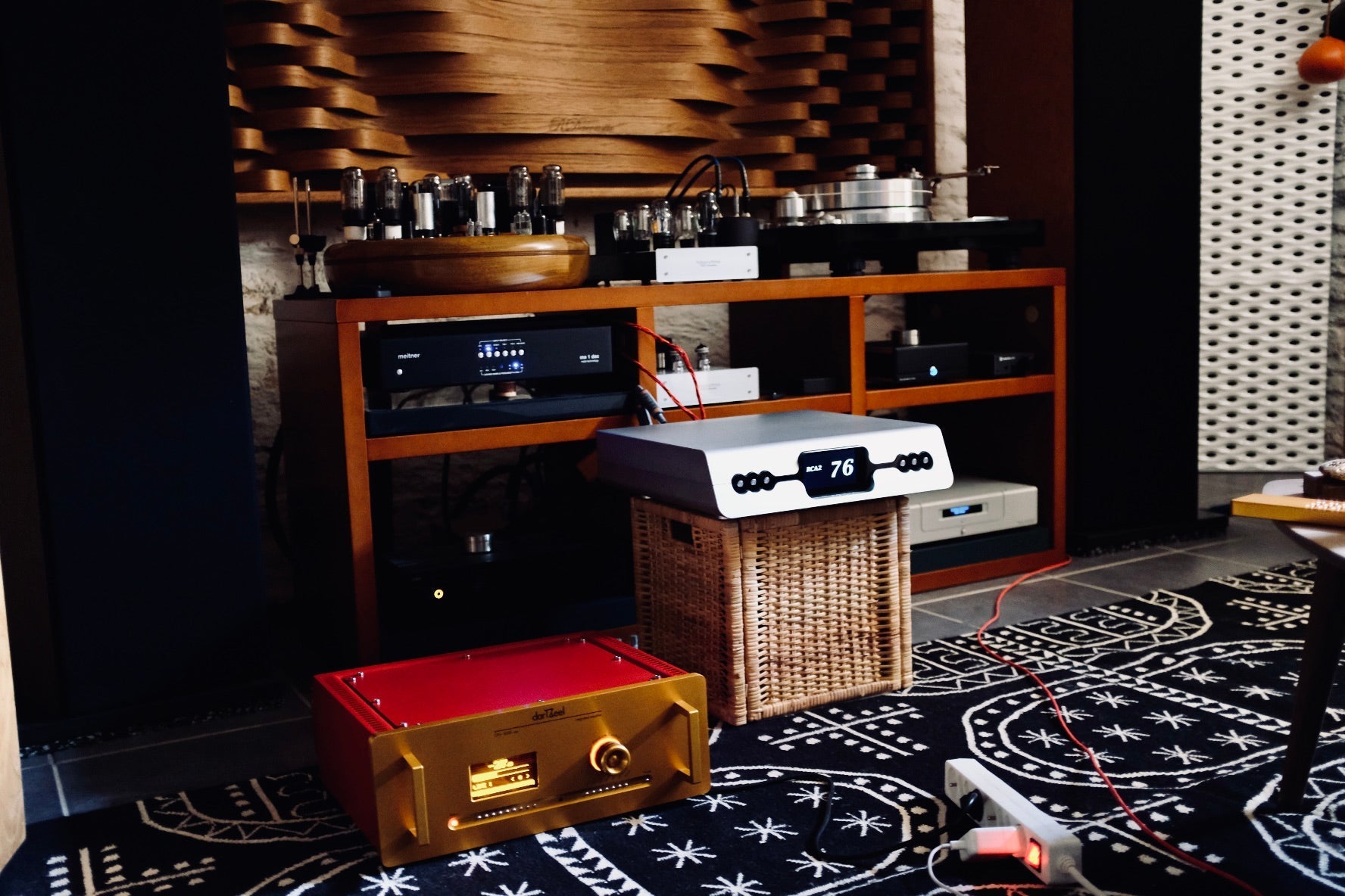 Un darTZeel CTH-8550 mk2 et des Elpispandora Red Miracle II en Bretagne...