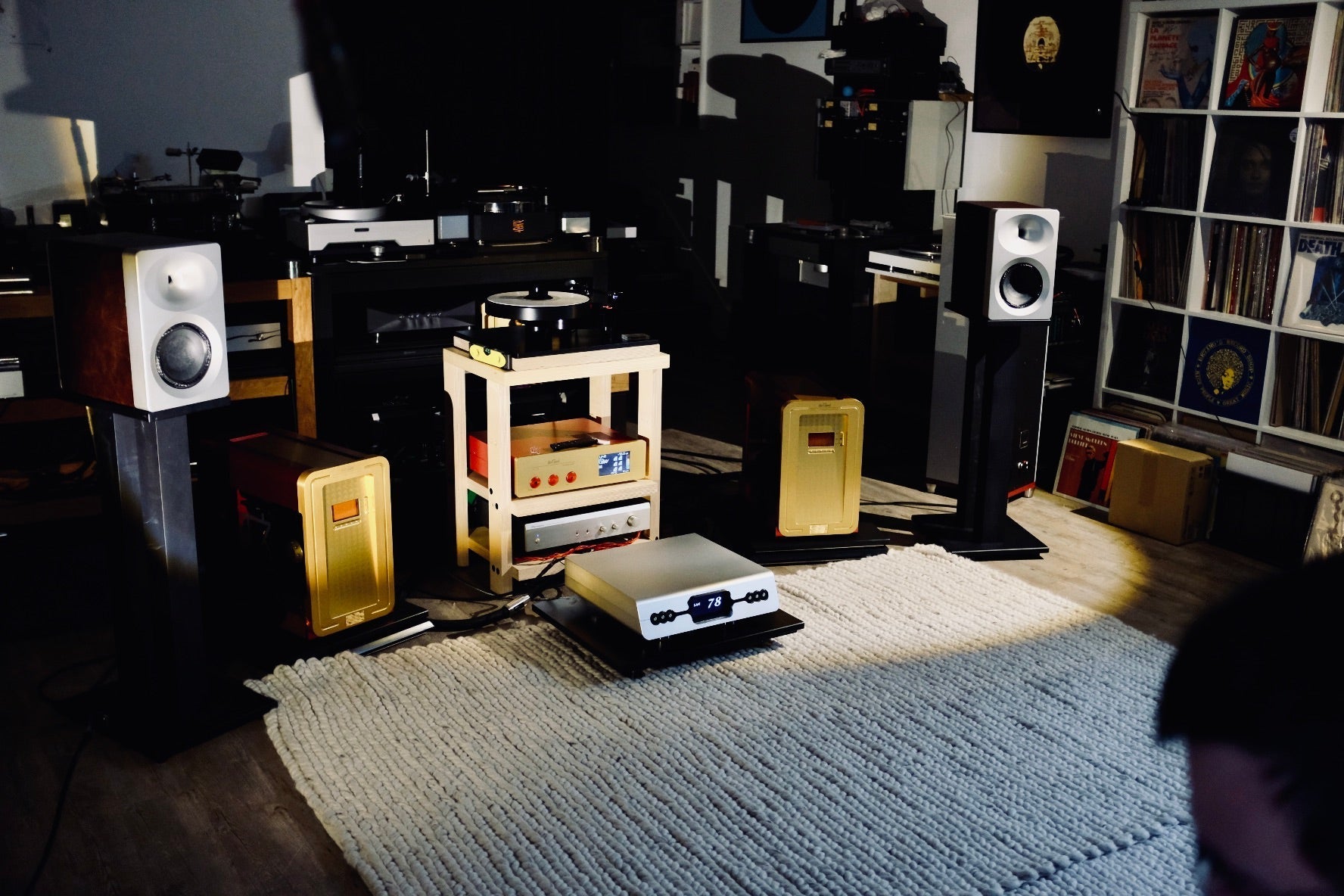 Les nouvelles enceintes compactes de chez Thrax, tout simplement envoutantes... bref des Siren(s)