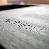 Clément turntable ? And what about a plinth ?