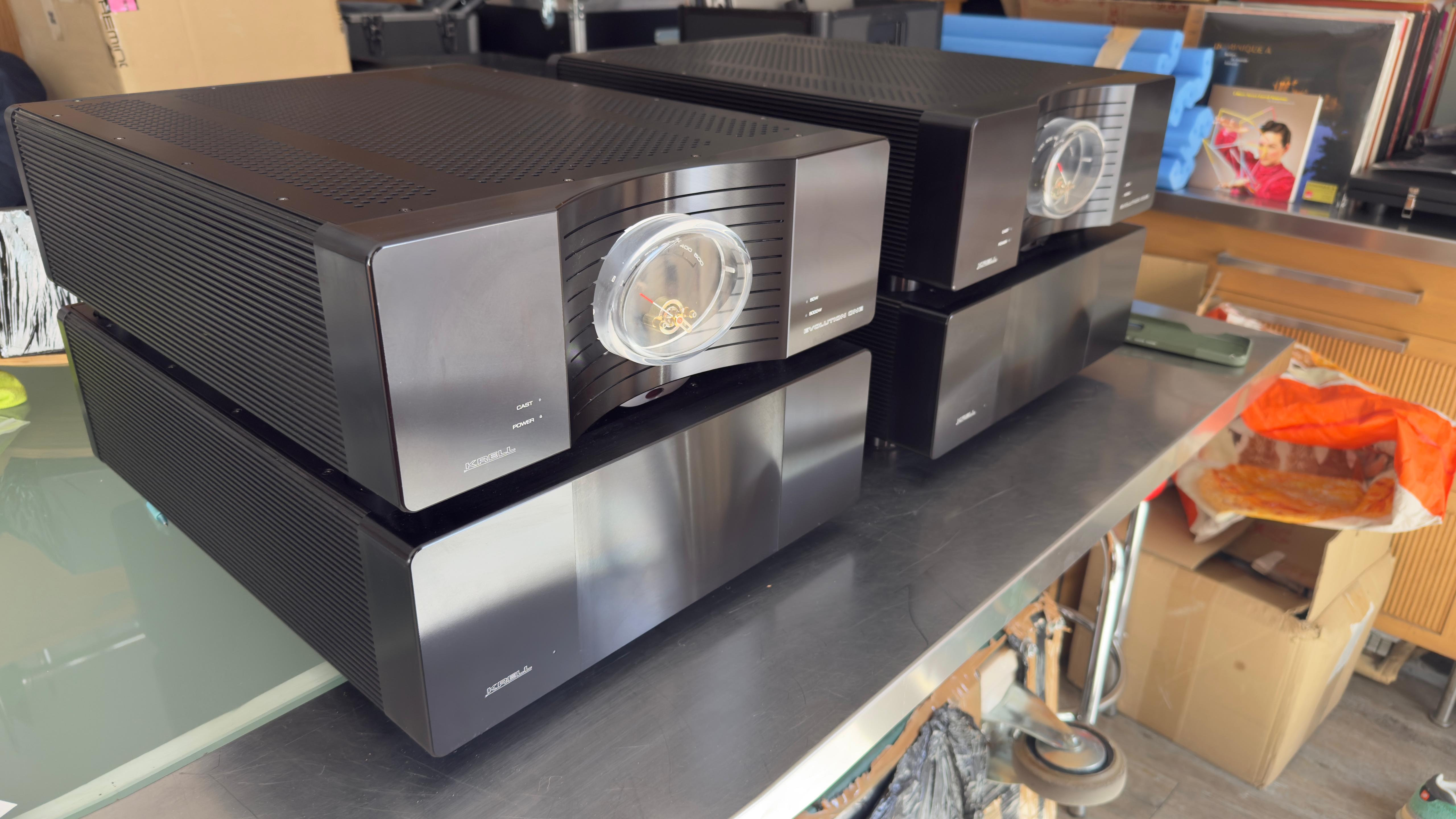 Krell Evolution One - Pair of monoblocks + power supplies