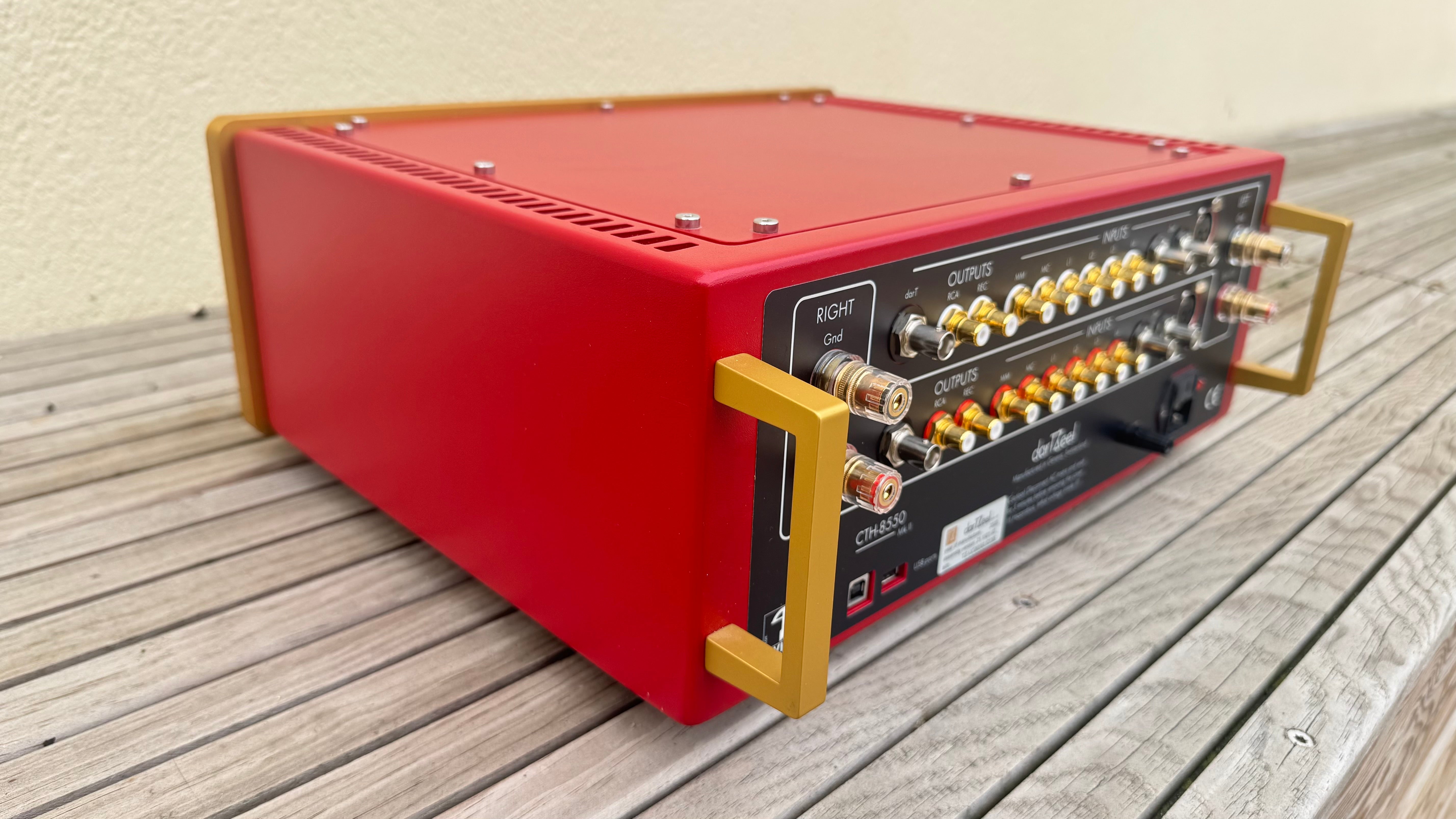 darTZeel Integrated amplifier CTH-8550 Mk2 - demo unit