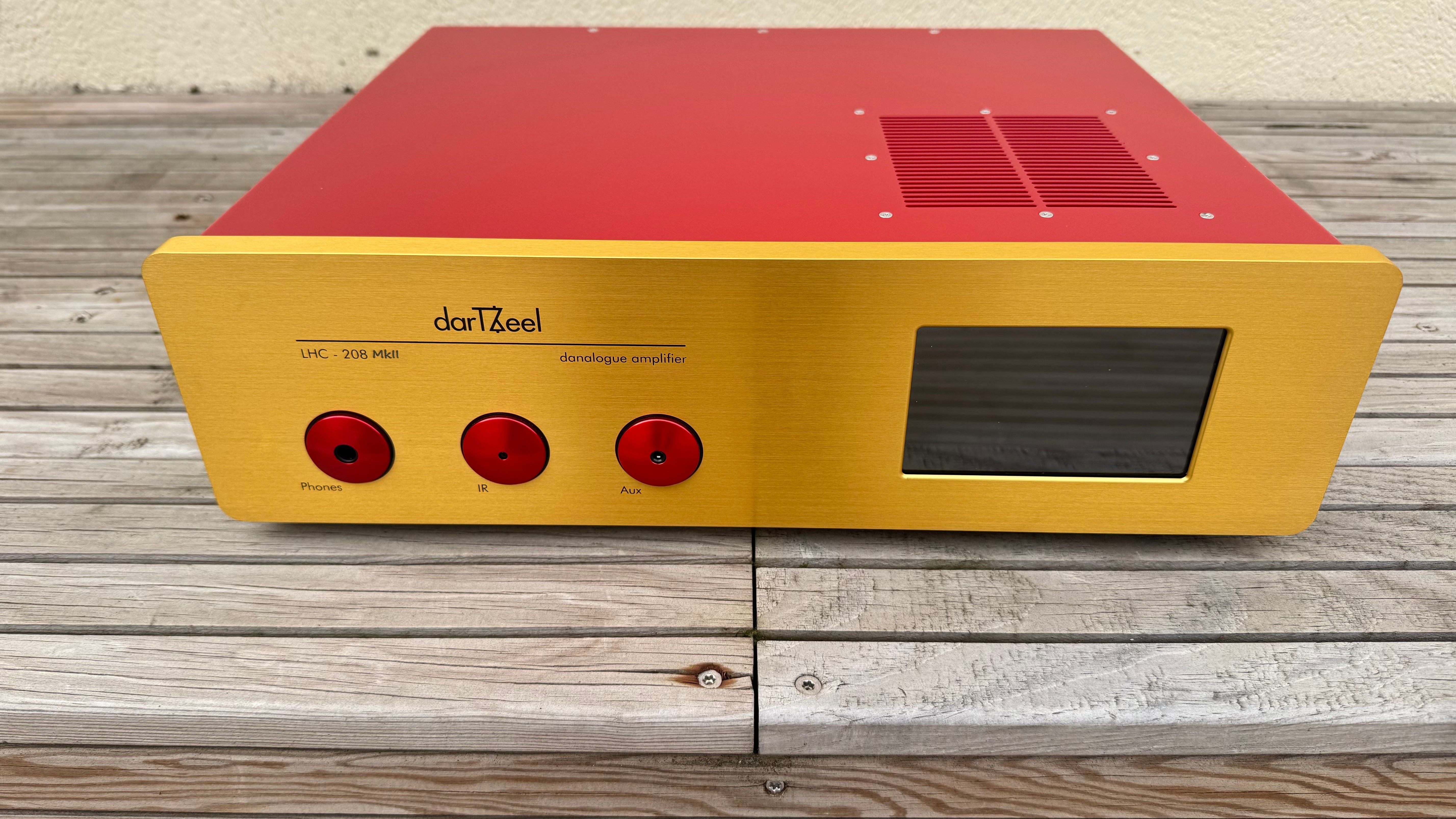 darTZeel Integrated danalogue amplifier LHC-208 mk2 - demo unit