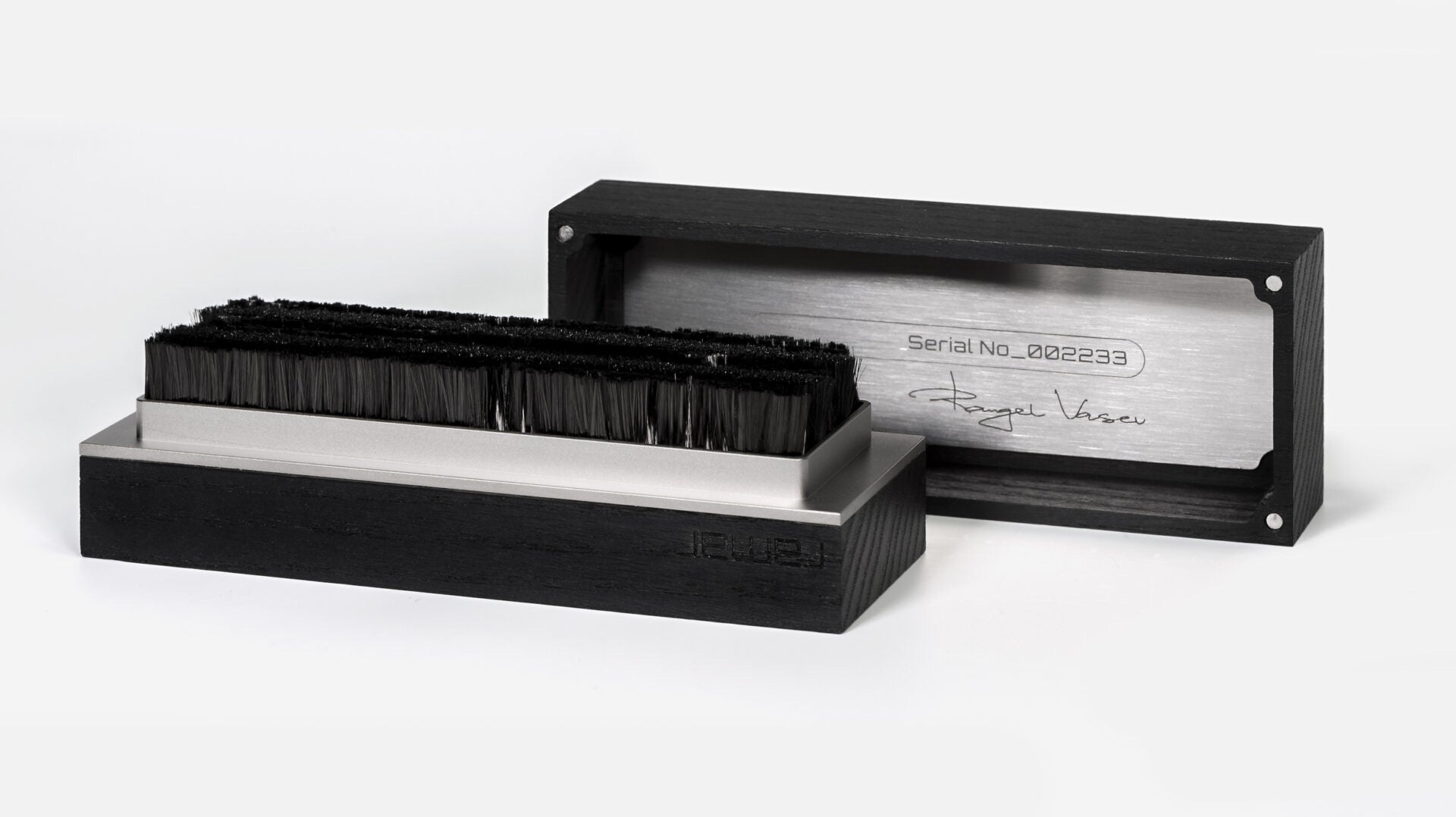 Ramar - Record Brush Ma