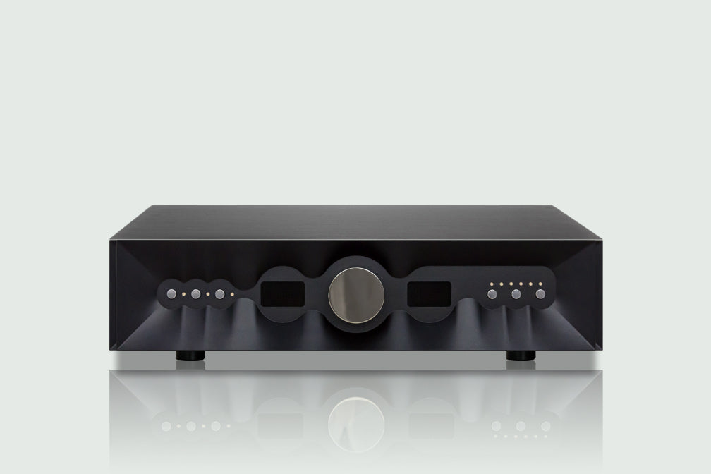 Thrax Dionysos preamplifier