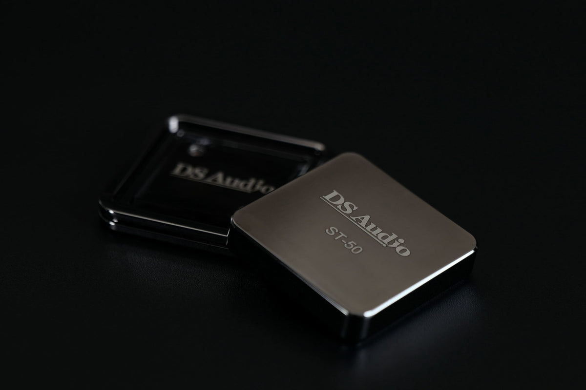 DS Audio ST-50 stylus cleaning gel and case