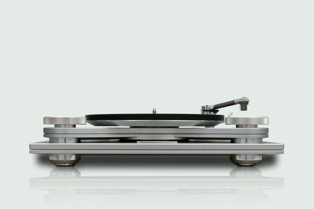 Thrax Yatrus turntable