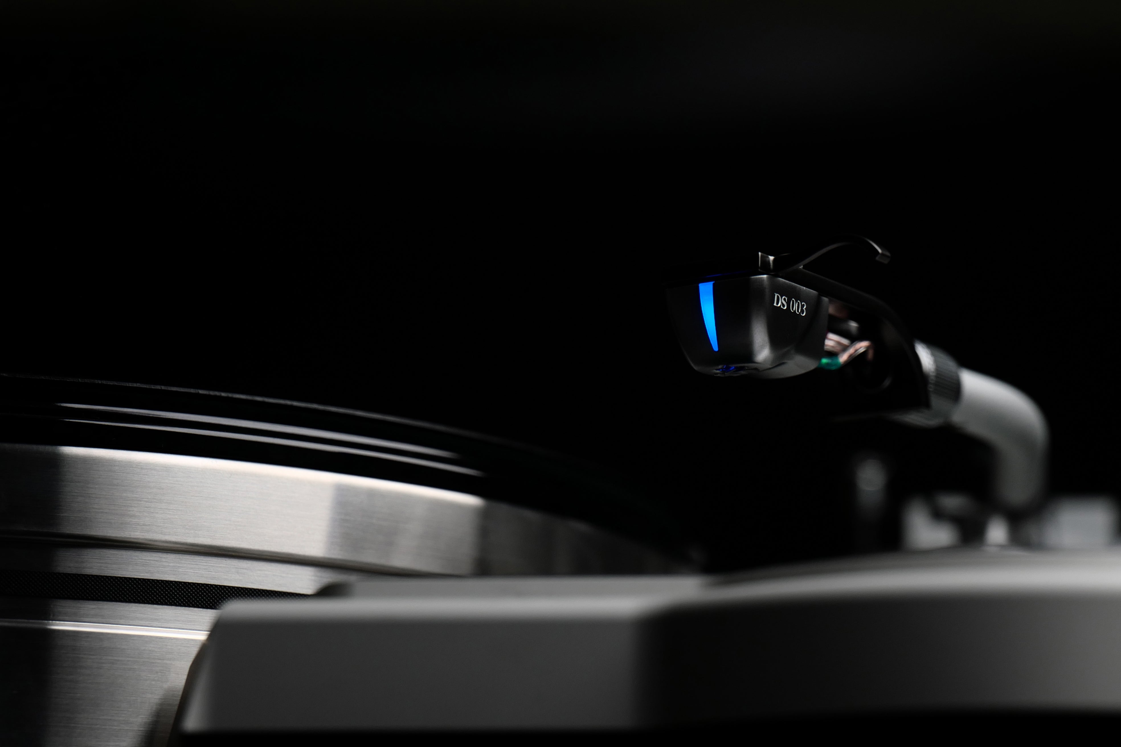 DS Audio - DS 003