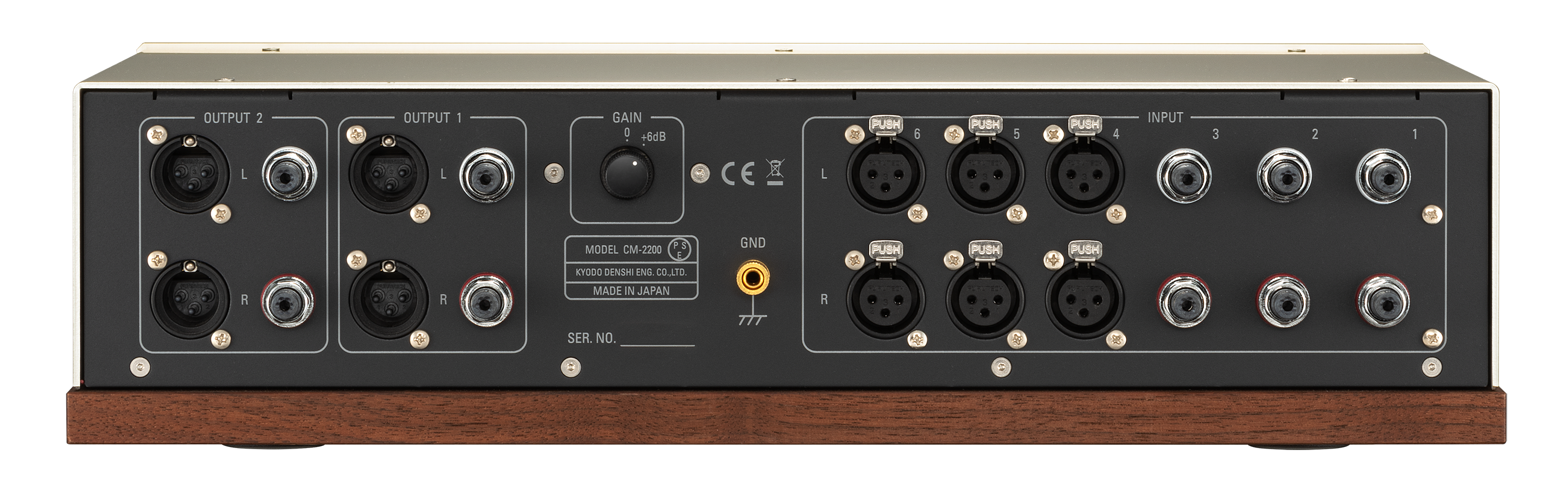 Phasemation CM-2200 : passive preamplifier with 6dB of gain