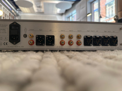 Préamplificateur Pass Labs XP12