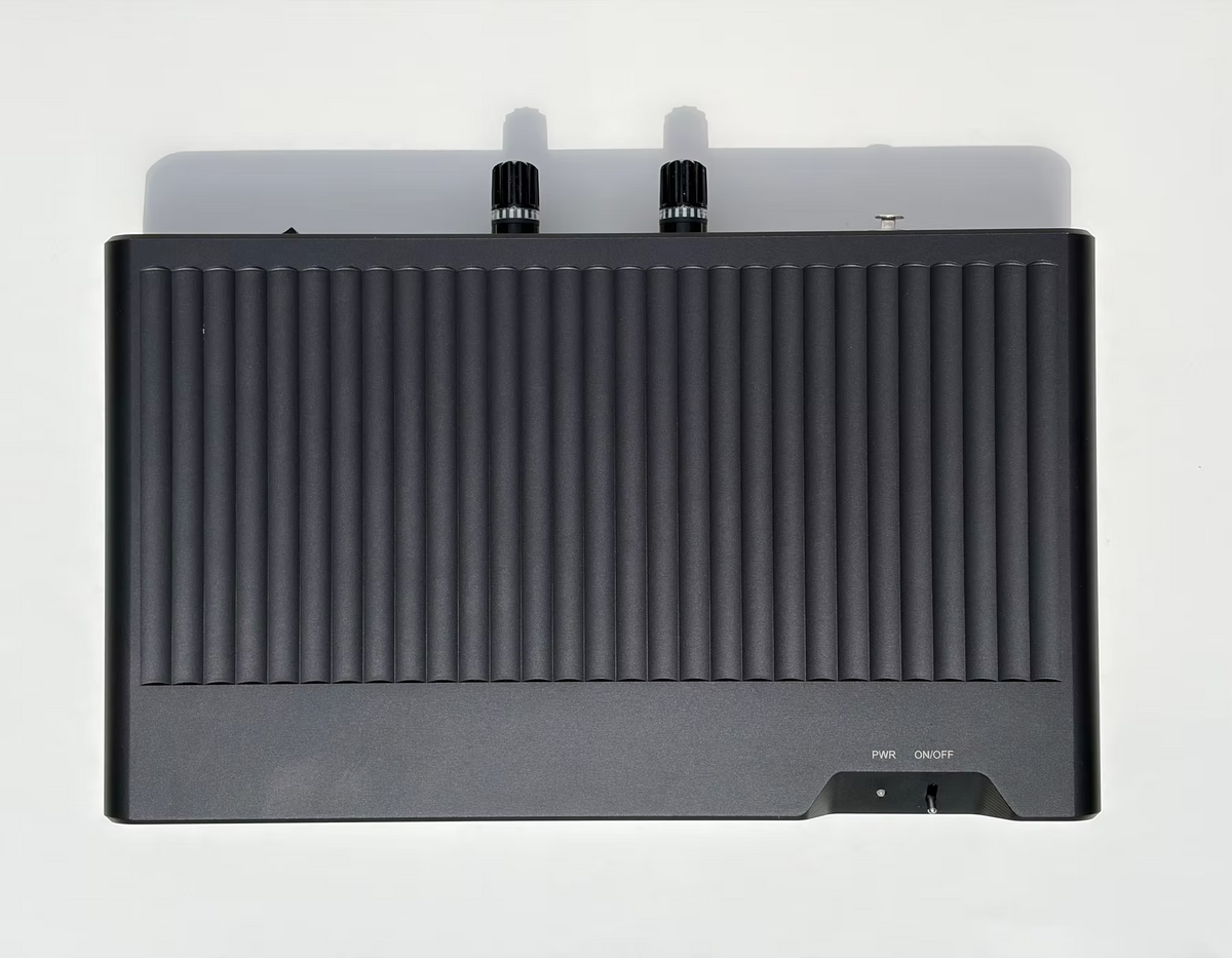 Amplificateur de puissance à découpage GaN Thrax D-Mono