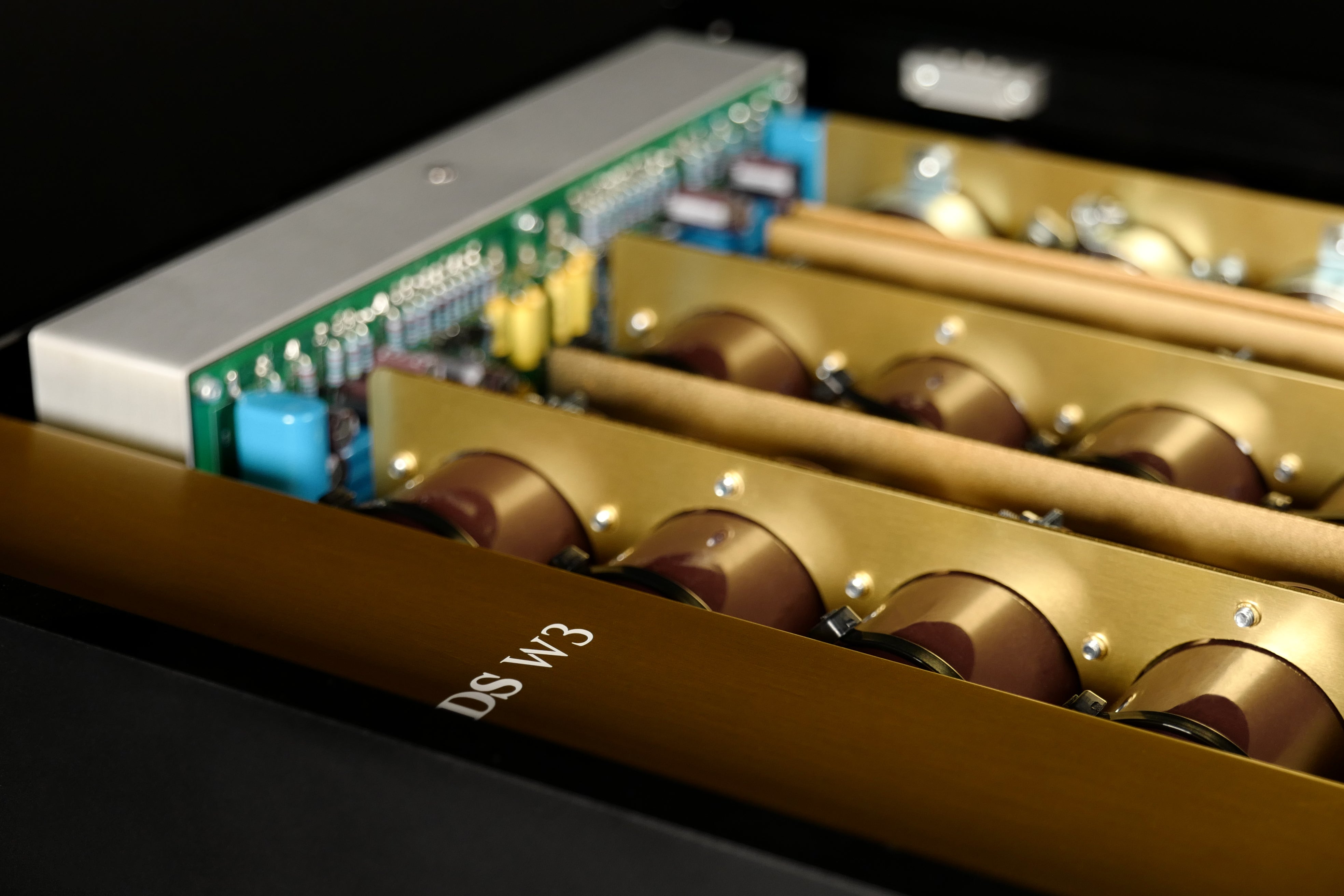 DS Audio - DS W3