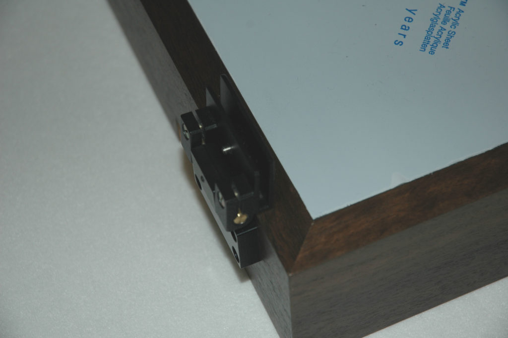 STST Motus DQ Dustcover