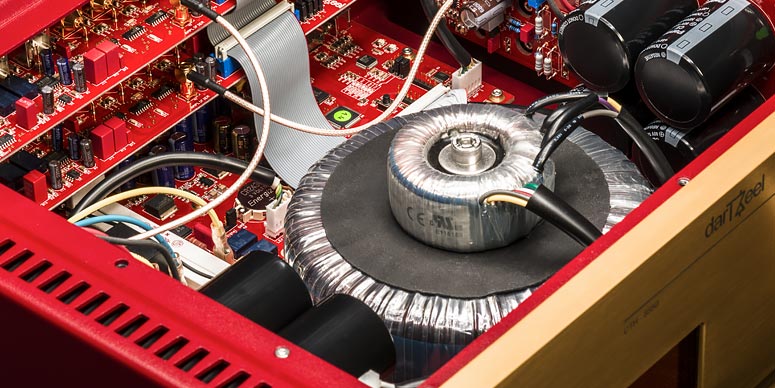 darTZeel Integrated amplifier CTH-8550 Mk2