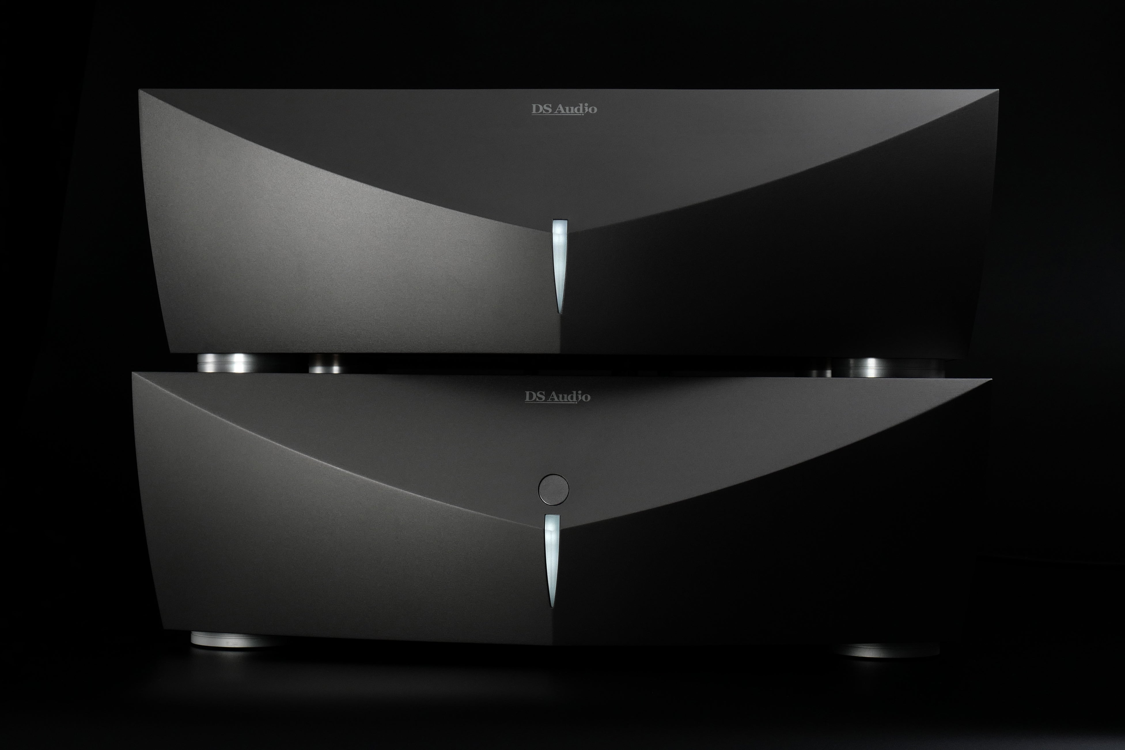 DS Audio - Grand Master