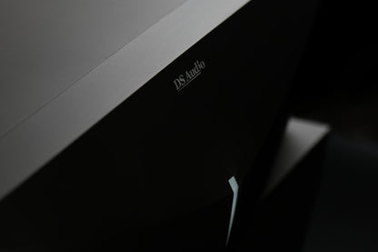 DS Audio - Grand Master